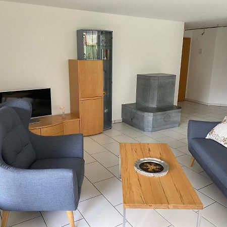 Ferienwohnung Fuer 5 Personen In Cumpadials, Inmitten Der Surselva Sumvitg エクステリア 写真