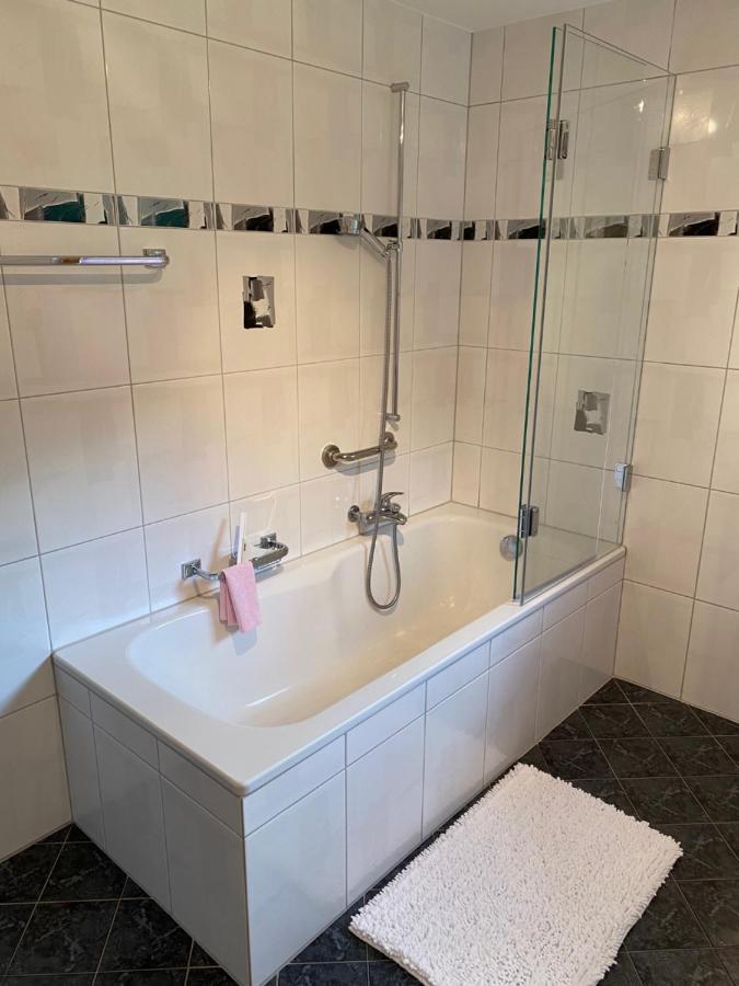 Ferienwohnung Fuer 5 Personen In Cumpadials, Inmitten Der Surselva Sumvitg エクステリア 写真
